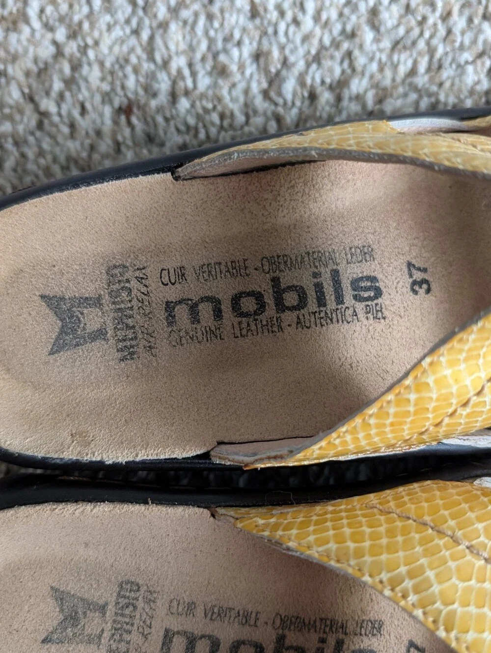 Mephisto Mobils Yellow Snake-Print Double Strap Wedge Sandal Sz 6.5 Summer Beach